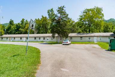 Main picture of Sandpiper Apartments