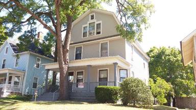 Main picture of 841 E University Ave