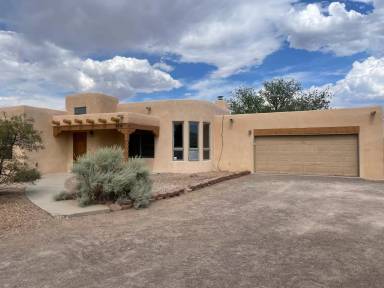 Main picture of 526 Camino de la Tierra