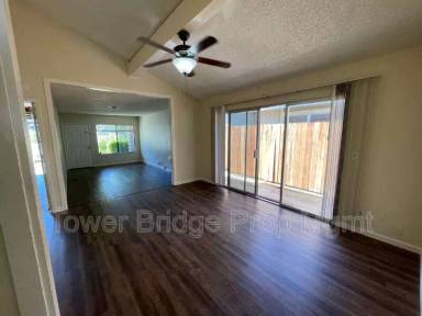 Main picture of 6416 Miles Ln