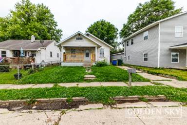 Main picture of 2307 S Jefferson St