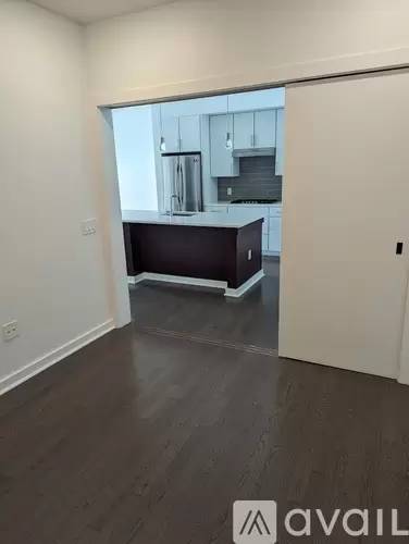 Main picture of 300 8th St NE