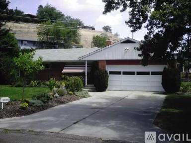 Main picture of 2312 N 18th St