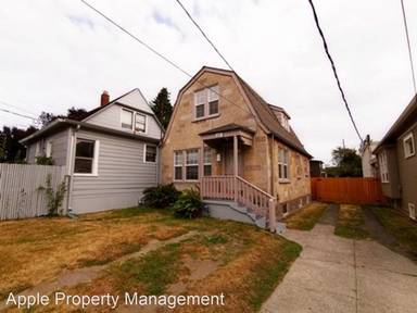 Main picture of 607 NW Bright St