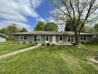 Main picture of 610 Northwest Little Avenue - B