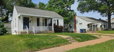 Main picture of 7047 Mardel Ave