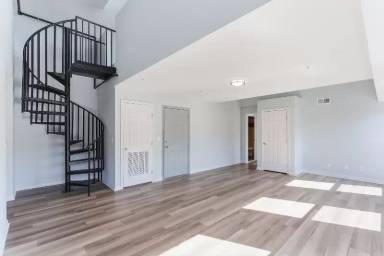 Main picture of 160 Lafayette St