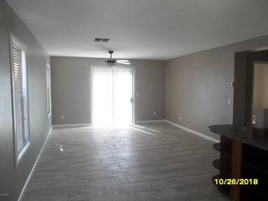 Main picture of 11509 W Charter Oak Rd