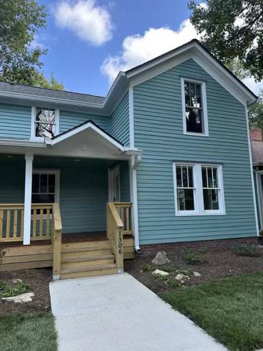 Main picture of 1306 New Hampshire St