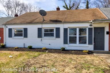 Main picture of 7 Simonds Dr