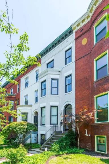 Main picture of 1248 Irving St NW