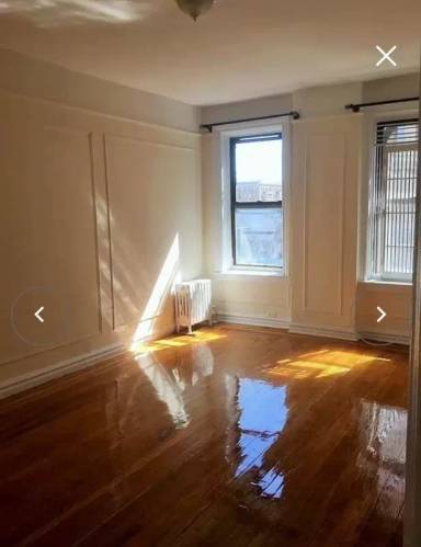 Main picture of 1793 Riverside Dr