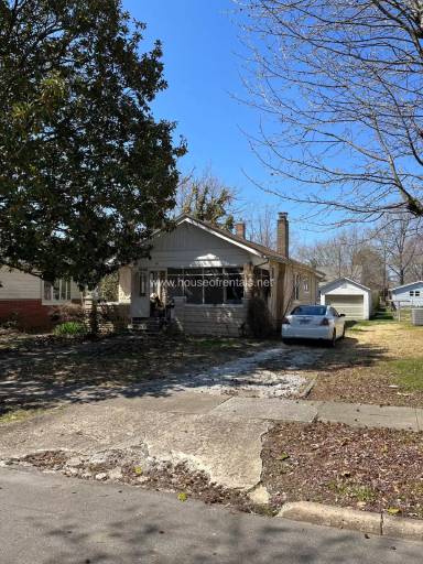 Main picture of 606 Pleasant Ct