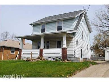 Main picture of 208 Churchill Rd