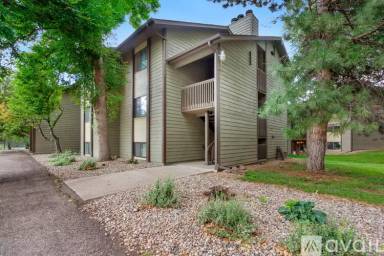 Main picture of Mission Hills Condominiums