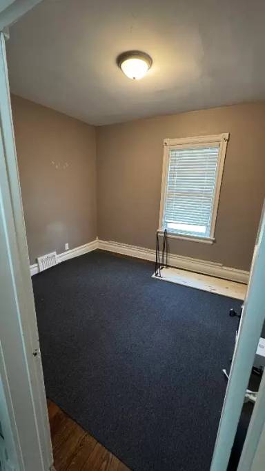 Main picture of 2070 Lawfer Ave