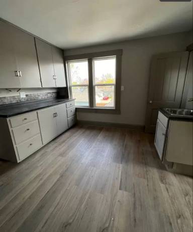 Main picture of 1025 Redfield St