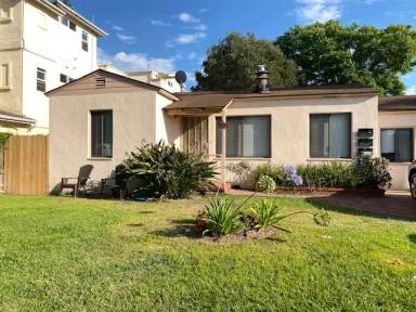 Main picture of 1553 Felspar St