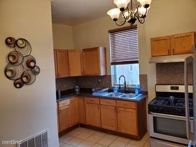 Main picture of 3144 W Jackson Blvd
