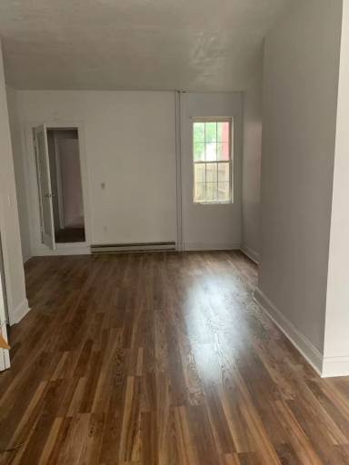 Main picture of 119 S 8th St
