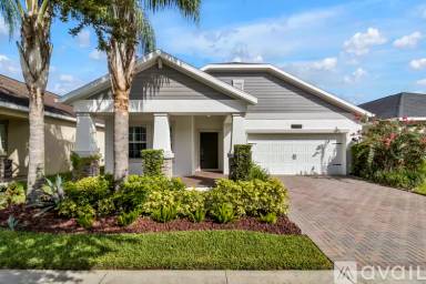 Main picture of 10054 Pecan Hickory Way