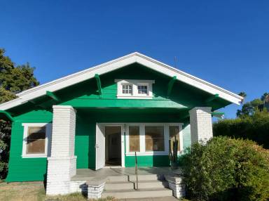 Main picture of 1244 N Wilson Ave