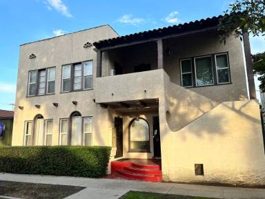Main picture of 2522 Cedar Ave