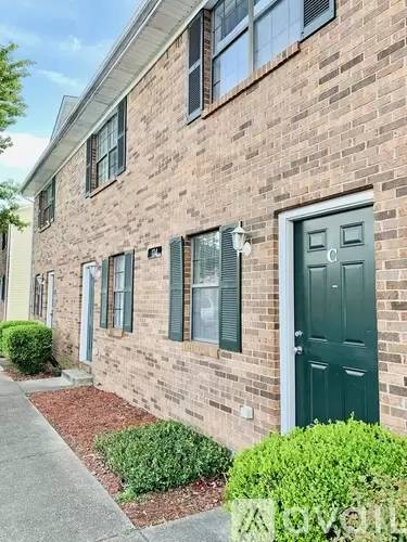 Main picture of 124 Hillridge Ct