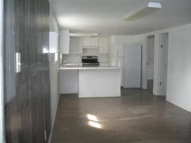 Main picture of 400 6th St S