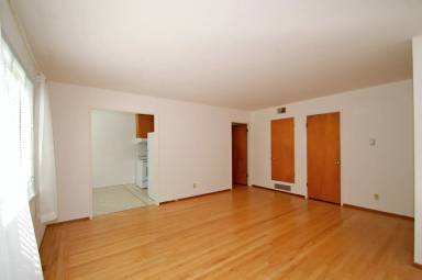Main picture of 2910 Fulton St
