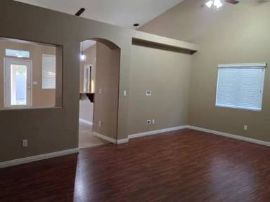 Main picture of 2602 Roaring Lion Ave