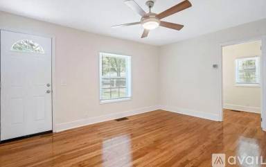 Main picture of 803 N Elizabeth Pl NW