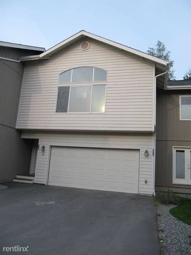 Main picture of 1120 E 112th Ave