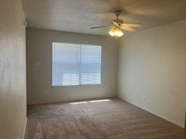 Main picture of 3300 Hereford Ln