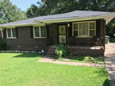 Main picture of 716 N Highland Forest Dr