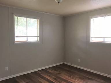 Main picture of 120 E Ruby Rd