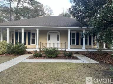 Main picture of 224 Muirfield Ct E