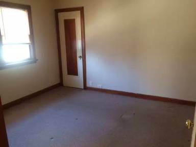 Main picture of 3375 N 50th St