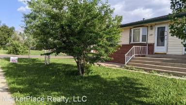 Main picture of 6597 W Cedar Ave
