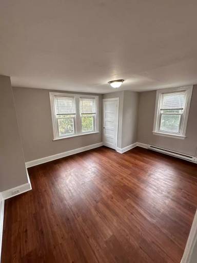 Main picture of 101 N Gross St
