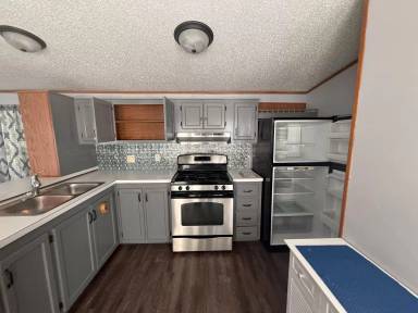 Main picture of 2284 W Galena Ave