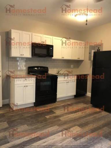 Main picture of 6139 Vine St