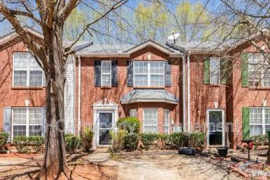 Main picture of 5607 Strathmoor Manor Cir