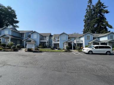 Main picture of 514 Maple Ave