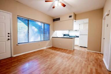 Main picture of 601 Nelray Blvd