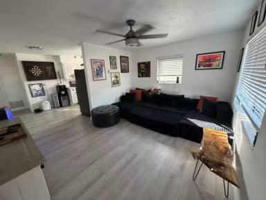 Main picture of 5758 20th Ave N