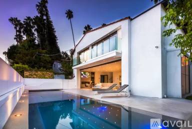 Main picture of 9331 Doheny Rd
