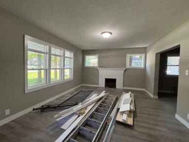 Main picture of 1205 S National Ave