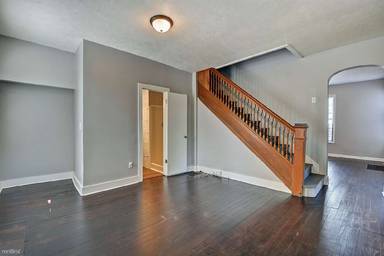 Main picture of 822 Laurel St