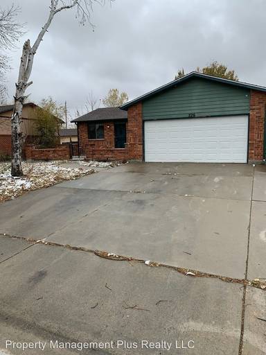 Main picture of 226 Florence Ave